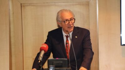 Çin pazarının Türkiye için en önemli potansiyel pazar olduğunu dile