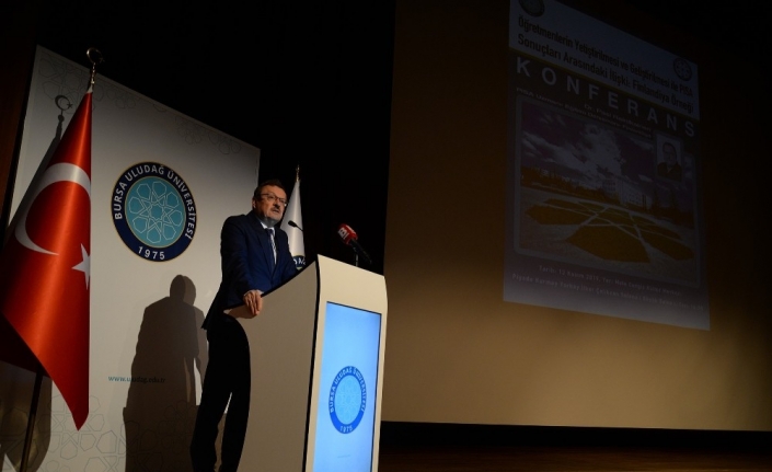  Bursa Uludağ Üniversitesi'nde Düzenlenen Konferansta, Finlandiya'daki Eğitim Sistemi Masaya