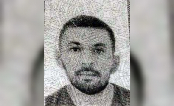 Bursa’nın Yıldırım ilçesinde boşandığı eski karısını evine gittiği sırada yol
