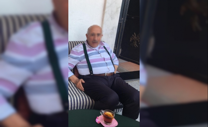 İzmir’de, Kendisini Emekli Hakim Olarak Tanıtarak; İş Vaadi, Dosya İşlerini
