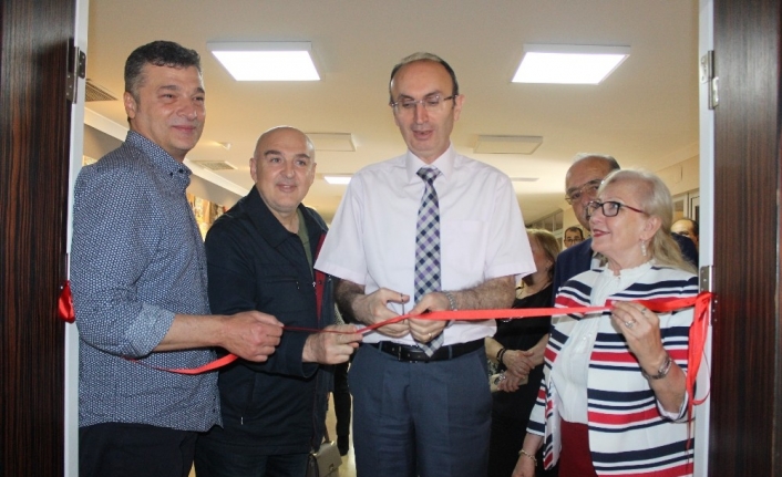 Balıkesir’in Bandırma ilçesinde Barış Manço Kültür Merkezi, Melih Çınar Sergi