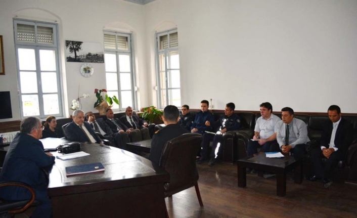 Erdek Kaymakamı Ekrem Çalık başkanlığında, 2019 yılı ‘Turizm Koordinasyon’ toplantısı