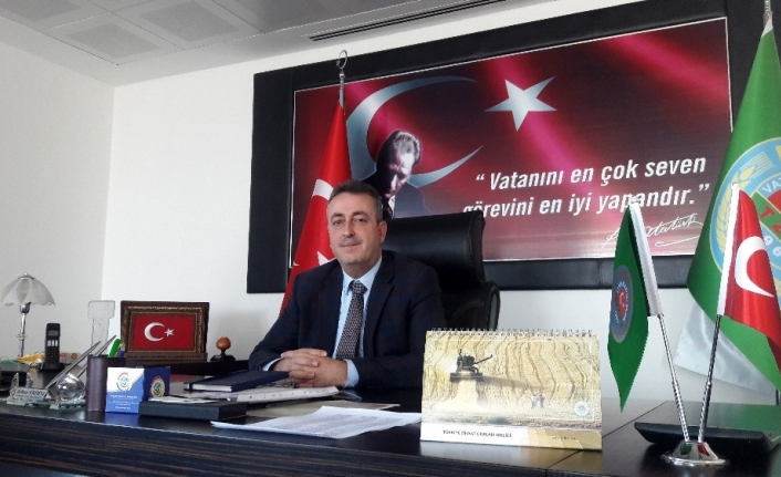 Karacabey Ziraat Odası Başkanı Erhan Erdem, salçalık domateste fabrikalar ile