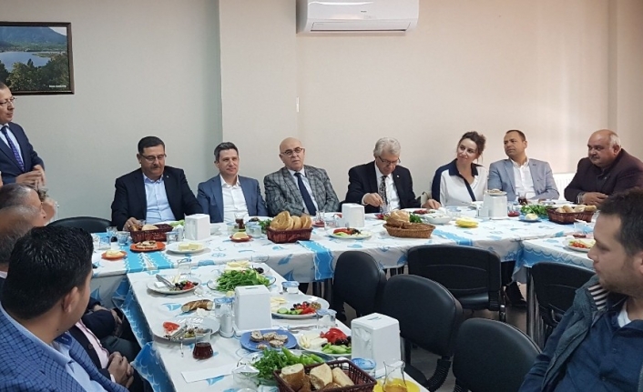 Ödemiş Ticaret Odası (ÖTO) Başkanı Rıfat Eriş, Küçükmenderes havzasının Türkiye