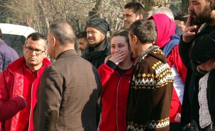 Bursa'da Adına Kargo Geldiği Yalanıyla Tuzağa Düşürdüğü Boşanma Aşamasındaki Eşini