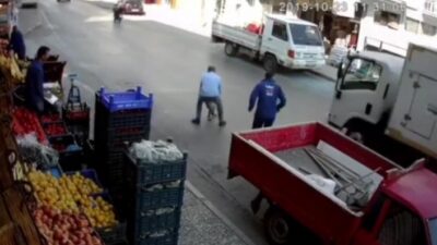  İzmir’in Buca İlçesinde, Bir İş Yerinde Hızlıca Çikarak Yola