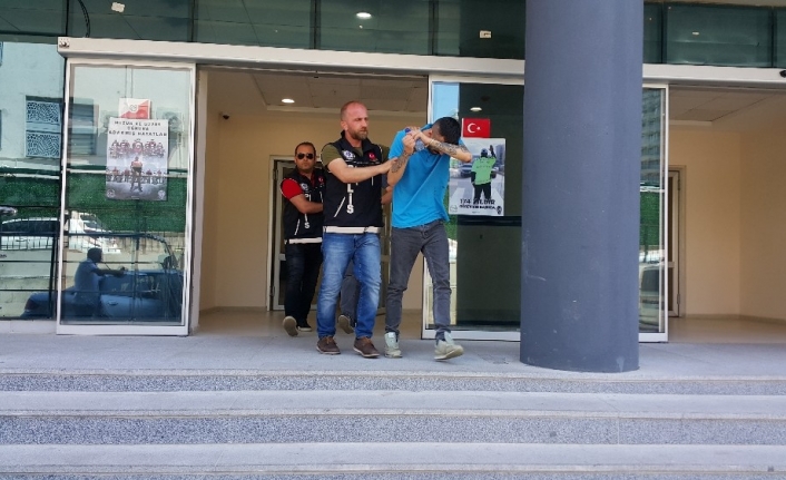  Bursa Narkotik Polisi Zehir Tacirlerine Yönelik Yaptıkları Operasyonda Mouse
