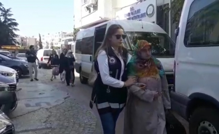  Operasyonda, "ergenekon Ve 17- 25 Aralık Operasyonları" Gibi Birçok