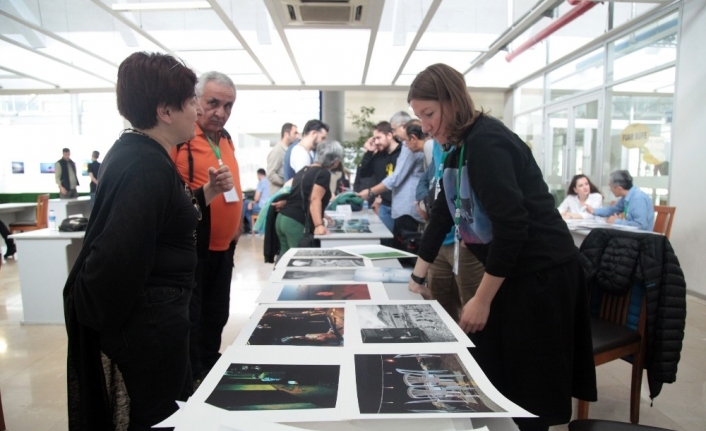  Uluslararası Fotoğraf Festivali’nde, Bursalı Fotoğraf Tutkunlarını Projelerini Usta İsimlerle