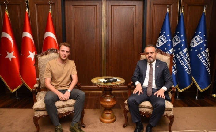 Fransa 2. Futbol Ligi Ekibi Le Havre’ye Transfer Olan Bursaspor'un