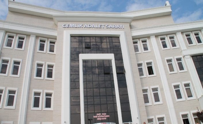  Yeni Gemlik Adliyesinde Şehitler Unutulmadı