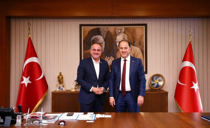  Gemlik Belediye Başkanı Mehmet Uğur Sertaslan Ve Beraberindeki Heyet,
