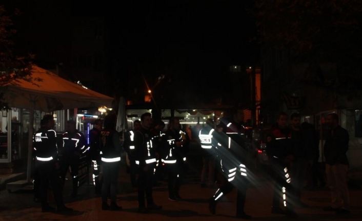  Gemlik'te İl Ve İlçe Emniyet Müdürlüğü Ekipleri Tarafından Asayiş