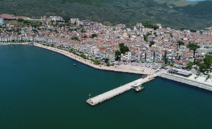  Gemlik Belediye Başkanı Mehmet Uğur Sertaslan Gemlik-kumla, Gemlik-karacaali Ve