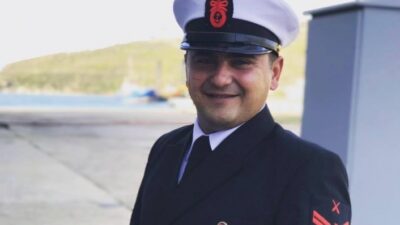  İzmir’de Evine Gittiği Sırada Fenalaşan Uzman Çavuş Uğur Gücükbergen,