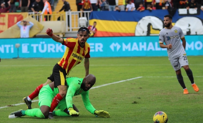  Göztepe, Süper Lig'in 11. Haftasında Sahasında Yeni Malatyaspor'la 1-1