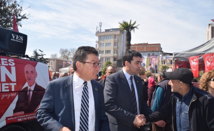 Demokrat Parti (DP) Genel Başkanı Gültekin Uysal, seçim ziyaretleri çerçevesinde