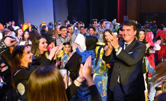  Osmangazi Belediyesi Halk Dansları Gösteri Topluluğu’nun Yeni Dönem Kayıtları