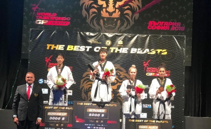  Bursa Büyükşehir Belediyespor Kulübü Taekwondo Sporcusu Hatice Kübra İlgün,