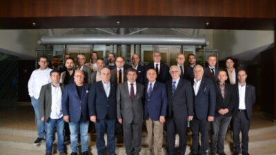 Türkiye’de selüloz üretiminin yetersiz olması nedeniyle kağıt sektöründe yıllık 1