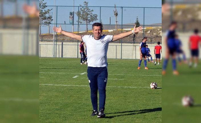  Altınordu Teknik Direktörü Hüseyin Eroğlu, Tff 1. Lig’de Oynayacakları