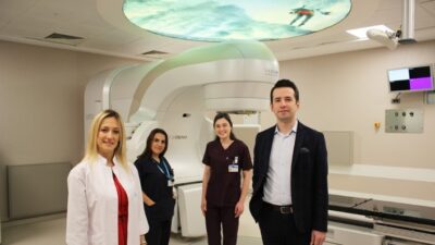 Onkolog Burcu Durmak İşman, radyoterapide teknolojik devrim yaşandığını, sağlıklı dokuların