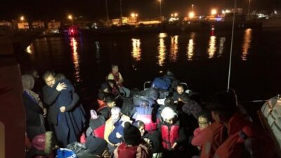  İzmir’in Seferihisar, Karaburun, Çeşme Ve Dikili İlçelerinde Sahil Güvenlik