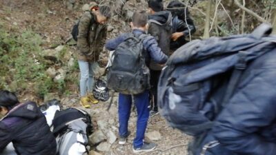  87 Düzensiz Göçmen Ölüme Yolculukta Yakalandı