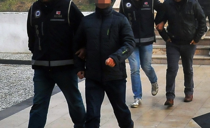  İzmir'de Fetullahçı Terör Örgütü'ne (fetö) Yönelik Operasyonda Örgütün Şifreli