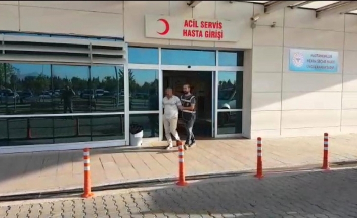  İzmir'de Deaş Terör Örgütüne Yönelik Düzenlenen Operasyonda 9 Şüpheli