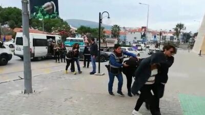  İzmir'de, Masaj Salonu Adı Altında Kadınlara Zorla Fuhuş Yaptırdığı
