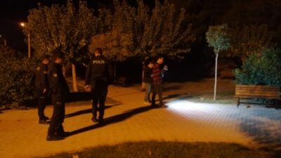  İzmir’in Bornova İlçesinde İki Grup Arasında Çikan Silahlı Kavgada