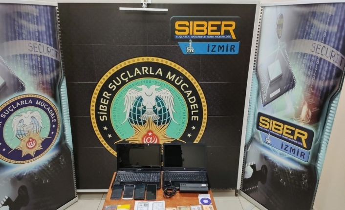  Kopyalanan Kart Bilgilerini Kullanarak İzmir'de Çeşitli Atm’lerden Toplam 12
