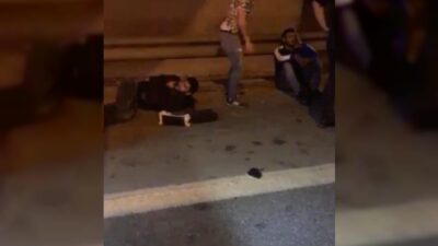  İzmir Çevreyolu Otogar Kavşağına Yakın Bir Noktada, 5 Otomobilin