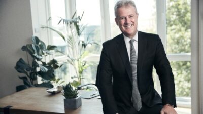 İZMİR Ticaret Odası (İZTO) Yönetim Kurulu Başkanı Mahmut Özgener, “enflasyonla