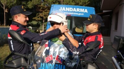  Bursa İl Jandarma Komutanlığı Anlamlı Bir Faaliyete İmza Attı.