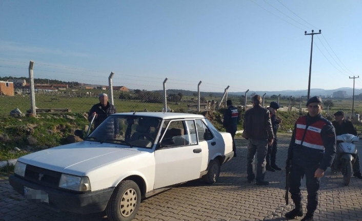 Balıkesir İl Jandarma Komutanlığı ekipleri tarafından aranan şahıslara yönelik il