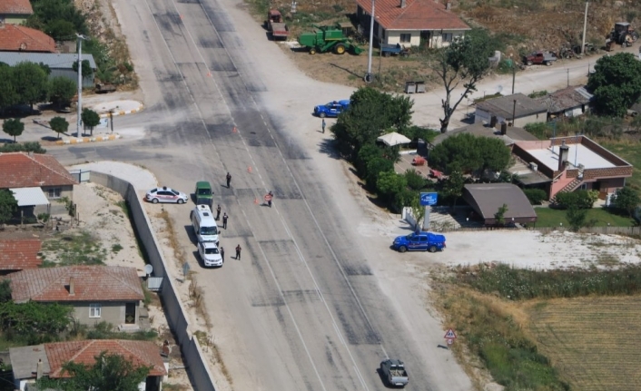  Jandarma Trafiği Havadan Denetledi