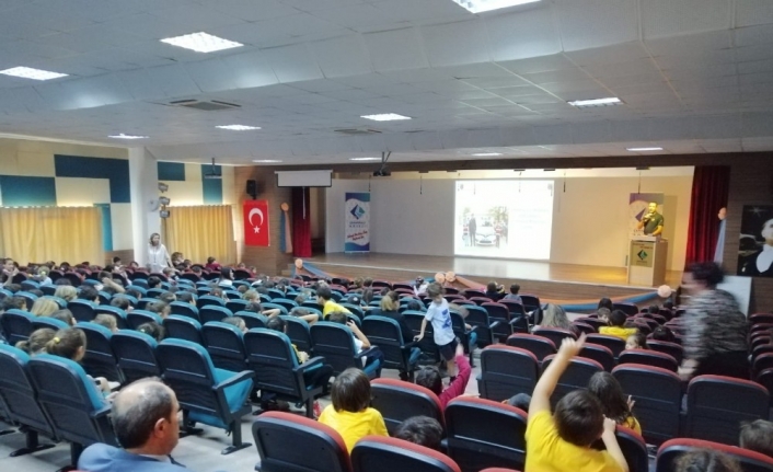  Çanakkale  İl Jandarma Komutanlığına Bağlı Trafik Ekiplerince İlköğretim