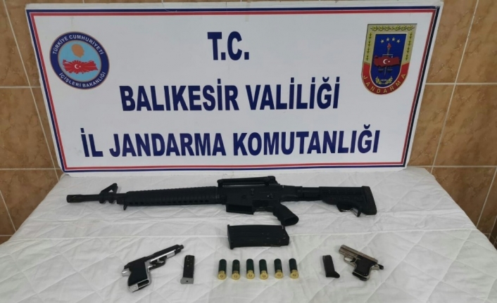 Balıkesir il genelinde jandarma ekipleri ’Kumar ve Tombala Uygulaması’ yaptı.