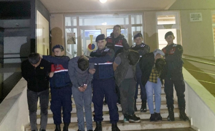  Bursa'da Jandarma Ekiplerinin Dur İhtarina Uymayan Ve Daha Sonra
