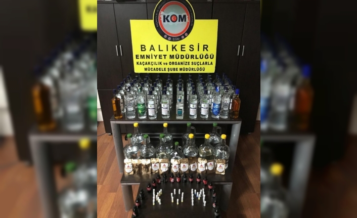 Balıkesir'de Evinde Sahte İçki Üretip Sattığı Tespit Edilen Bir Market