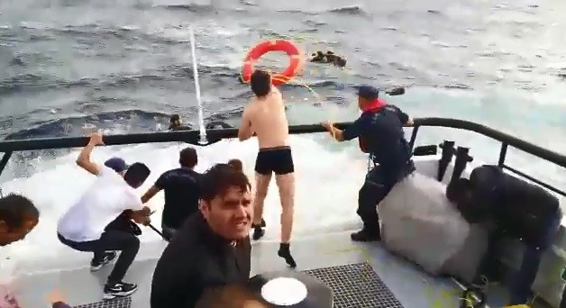  Sahil Güvenlik Komutanlığı Ekiplerinin, Edirne'nin Enez İlçesi Açıklarında Botları