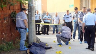  Bursa'da Amcalarının Ölümünden Sorumlu Tuttuğu Şahsi Öldüren Sanığa Verilen