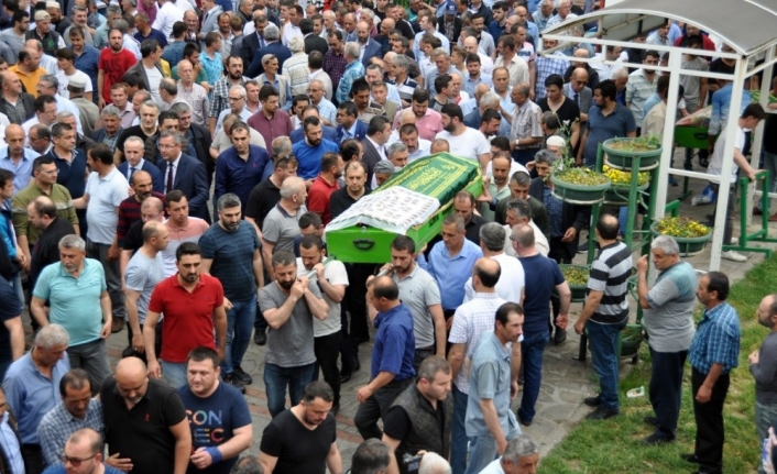 Bursa’nın İznik ilçesinde 5 yıldır savaştığı kansere yenik düşen genç
