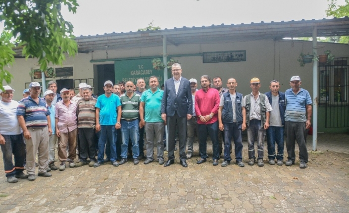  Karacabey Belediyesi Park Bahçeler Müdürlüğü Ekipleri,  İlçede Gerçekleştirdiği