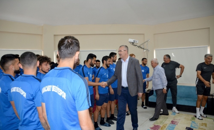  Karacabey Belediye Ve Karacabey Belediyespor Onursal Başkanı Ali Özkan,