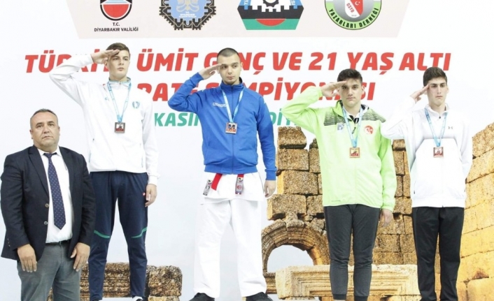  Mücadele Ettikleri Turnuvalardan Boş Dönmeyen Bursa Büyükşehir Belediyespor Kulübü