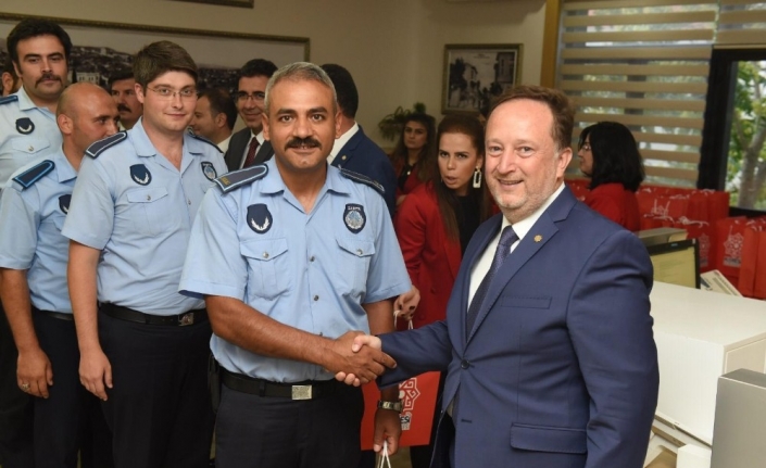  Karesi Belediye Başkanı Dinçer Orkan, Kurban Bayramı Öncesi Belediye