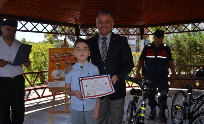  Balıkesir’de ‘dikkat Sizden Notlar Bizden’ Projesi Kapsamında Ülke Çapinda